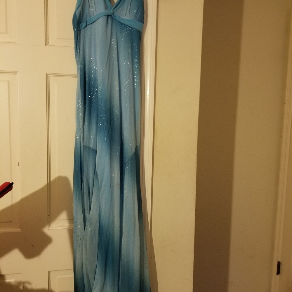 Blue prom dress